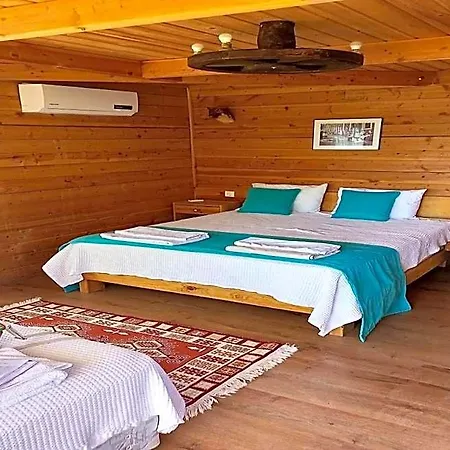 Kabak Misafir Evi Hotel *